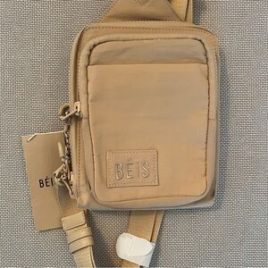 NWT BEIS BELT BAG